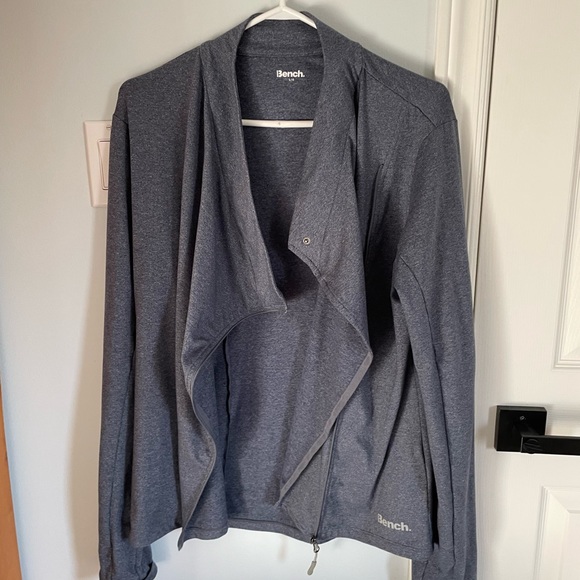 Bench jacket - Picture 3 of 3